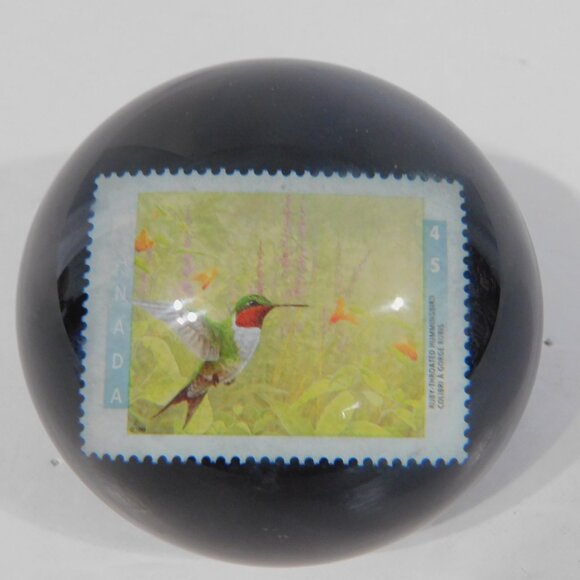 Vintage 1996 Canada Post Red Throated Hummingbird Stamp Acrylic paper weight - Picture 5 of 6